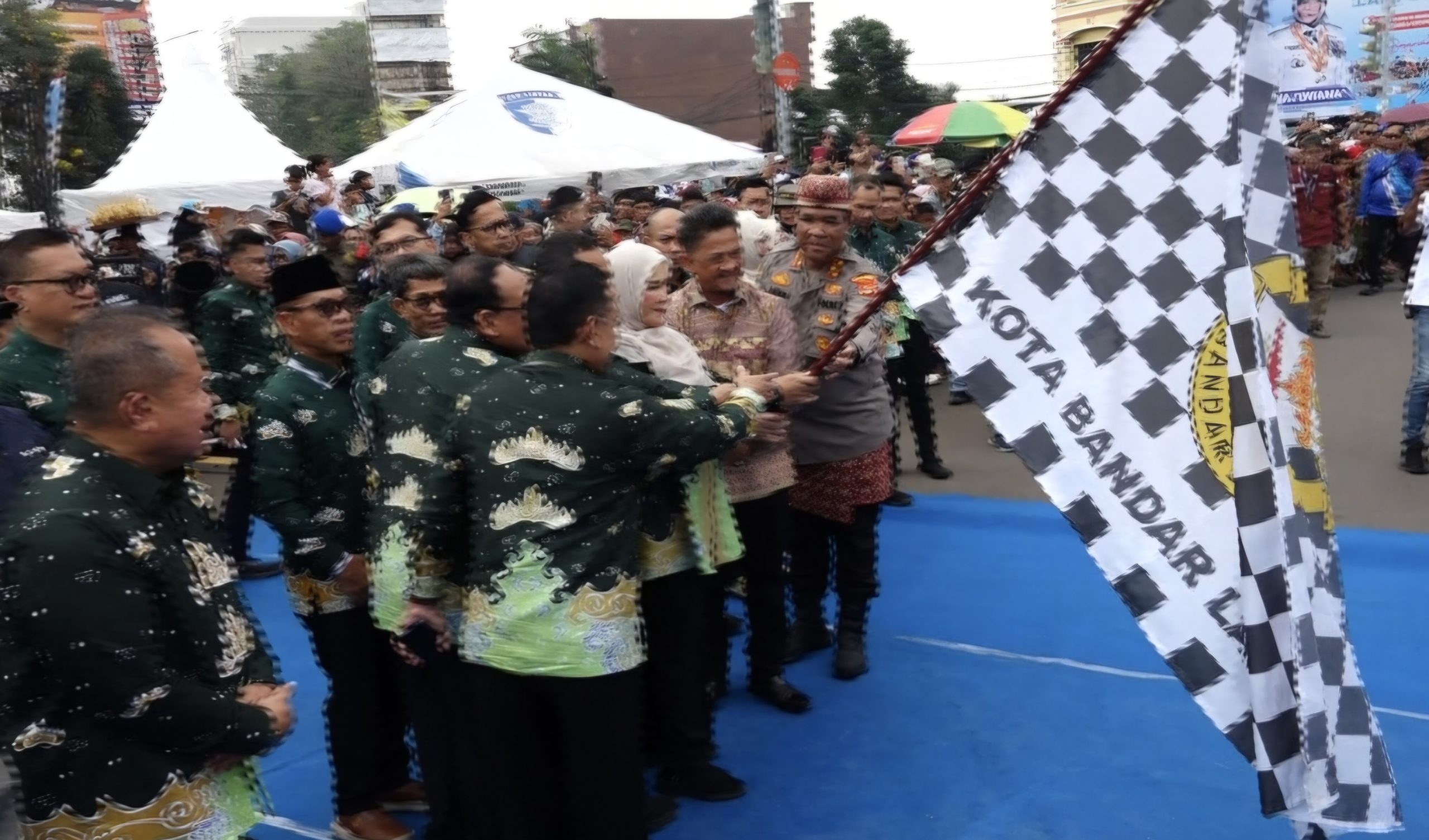 Walikota Lepas Carnaval Budaya